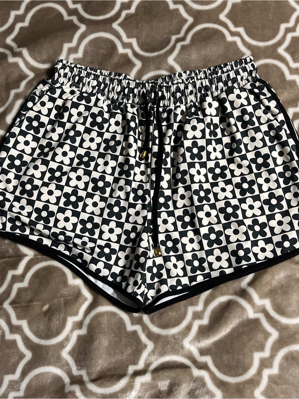 Black & White Floral Check Athletic Shorts with Drawstring